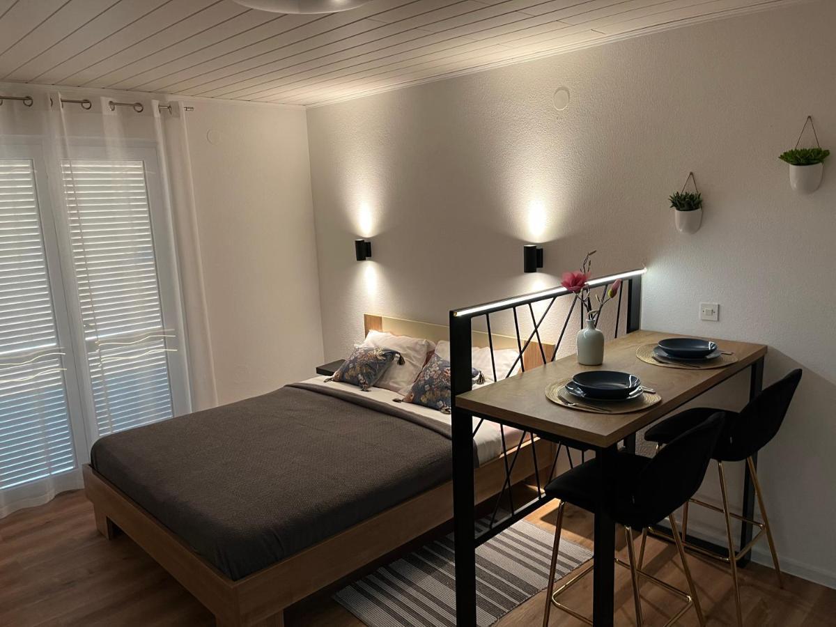 Apartment Bagaric สตารีกราด ภายนอก รูปภาพ